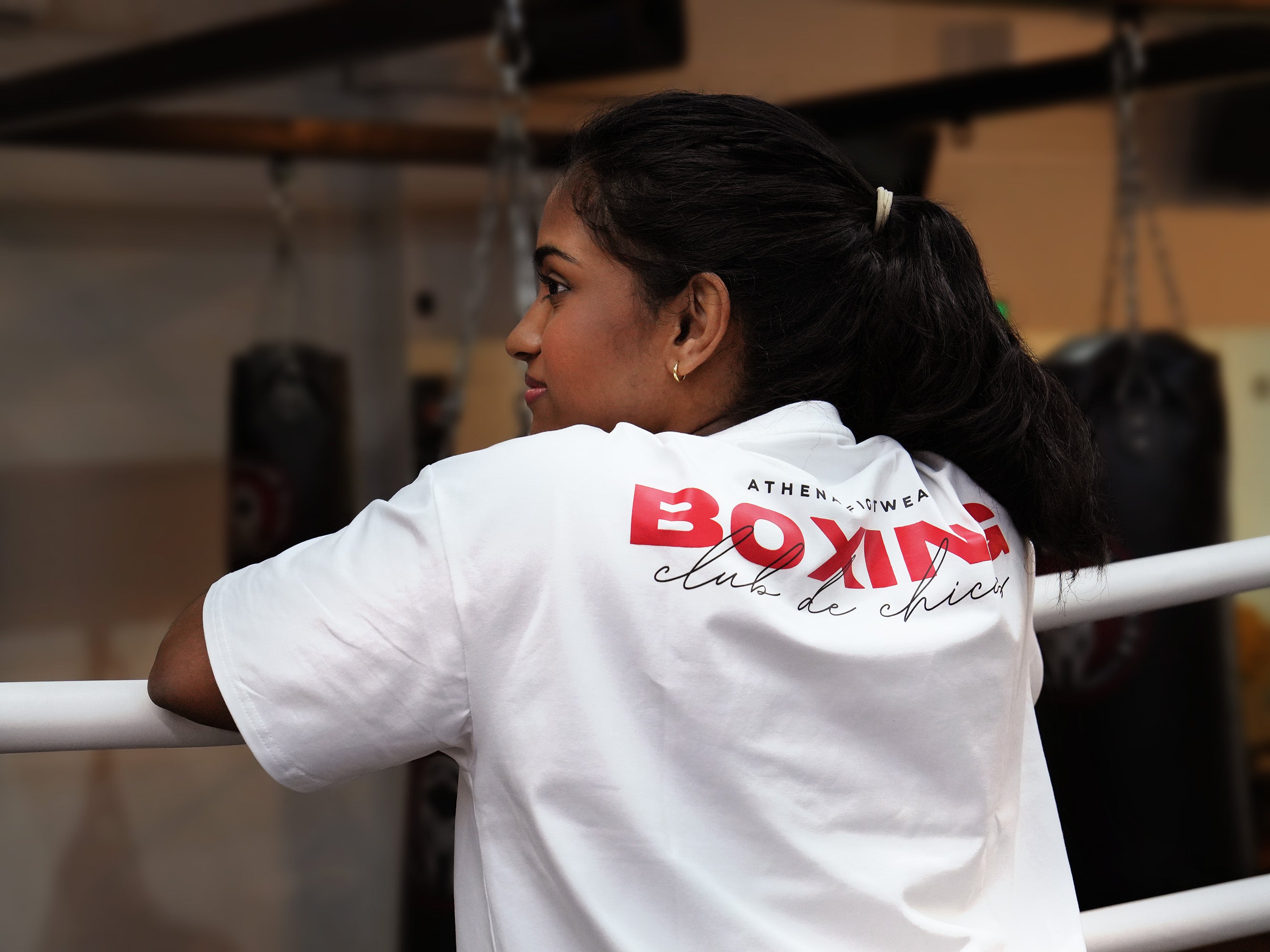 Athena Fightwear Boxeadoras Women's Boxing Club Oversized Tee Shirt White somo boxeadoras boxing club de chicas