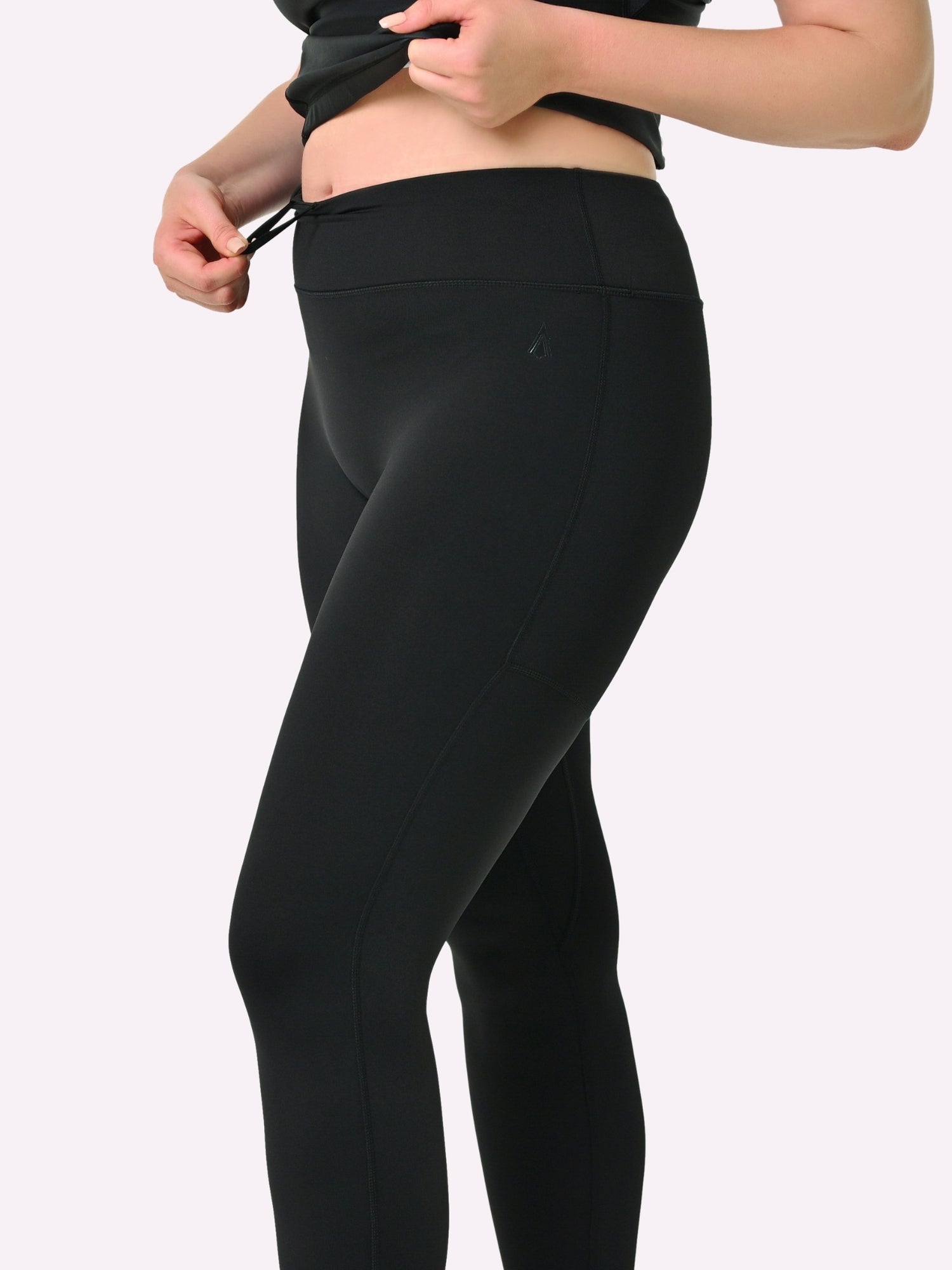 Athena Fightwear Women's Nerio Leggings Spats for BJJ Nogi Grappling Jiujitsu Black IBJJF compliant black with double layer butt panel and crotch panel for extra moisture and pantyline protection